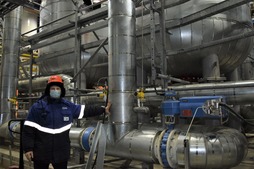 The nitrogen and air production unit at the Amur Gas Processing Plant is of the cryogenic type, which ensures high purity of products separated.