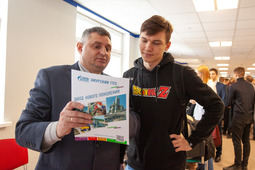 "Tyumen Industrial University is the partner university of PJSC Gazprom. Company-sponsored students study and the professionals who will be in much demand at the Amur GPP are trained here. Danil Aleksandrov, our company-sponsored student from Svobodny, helped raise the awareness among the students about today's fair," said Nikolay Chulkov, Head of the Hiring Department of Gazprom Pererabotka Blagoveshchensk LLC.