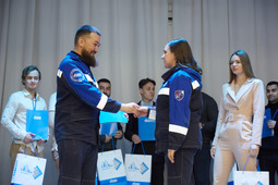 The first 17 people received their certificates from the management of Gazprom Pererabotka Blagoveshchensk (acting as the investor, owner and operator of the Amur GPP).