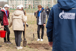 Back in May 2020, Gazprom Pererabotka Blagoveshchensk employees together with Gazprom class students laid the memorial alley dedicated to the 75th anniversary of the Victory in the Great Patriotic War which is replenished annually.