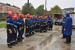 After training at the Educational and Guidance Center for Civil Defense and Emergency Situations and Industrial Safety (Blagoveshchensk) and successful certification of the members of the new team, the Committee of the Ministry of Energy of the Russian Federation for certification of emergency rescue units and rescuers of PJSC Gazprom (St. Petersburg) examined the theoretical knowledge and practical skills of the rescuers, their physical training, and documentation of the team.