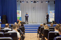 "I have studied hard at the university. After my on-the-job training, I dreamed of being employed by Gazprom Pererabotka Blagoveshchensk which offers opportunities for further growth and development of a young professional. I was noticed and invited to work at the Amur GPP. I want to live and work in my home area where the largest natural gas processing plant in Russia is being built," said Kirill Prikhodko, category 4 operator of process units and Amur State University graduate.