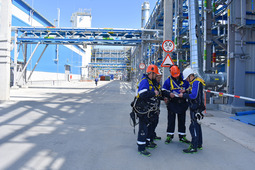 Individual tests of the air coolers and the steam-and-condensate pumps have been completed.