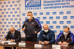 "Recruitment of full-time operational personnel of Amur GPP is in progress. The role of the trade union is especially important in this situation. We are here to protect the professional, social, employment and economic interests and the rights of the trade union members," says Denis Gruzov, the new chairman of Gazprom Pererabotka Blagoveshchensk trade union.