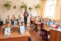 On the eve of summer school holidays, another series of online lectures on safe behavior was held in Ust-Pyora, Chernigovka and Yukhta schools of the Svobodnensky district.